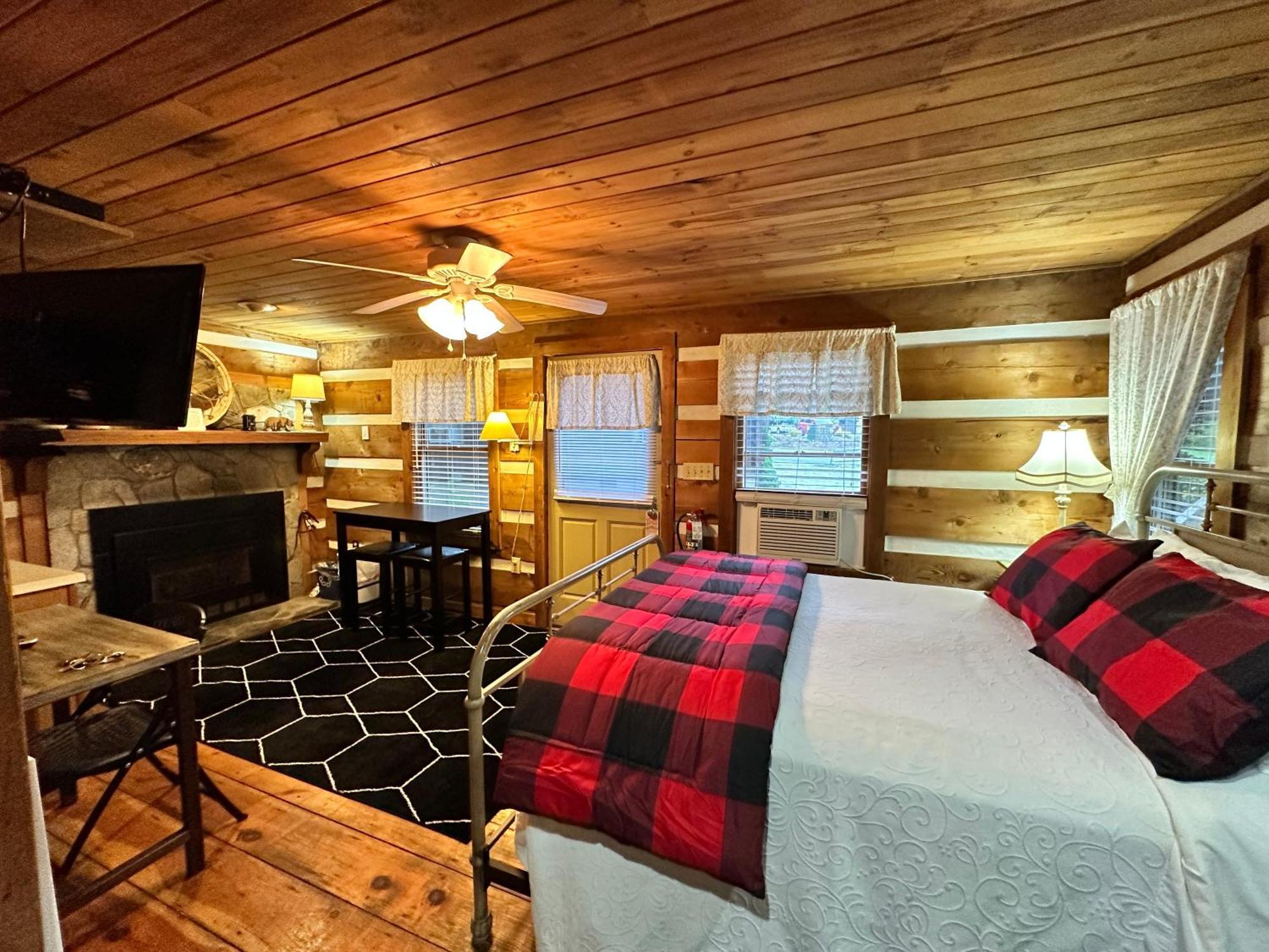 Mountainaire Inn And Log Cabins Blowing Rock Eksteriør billede